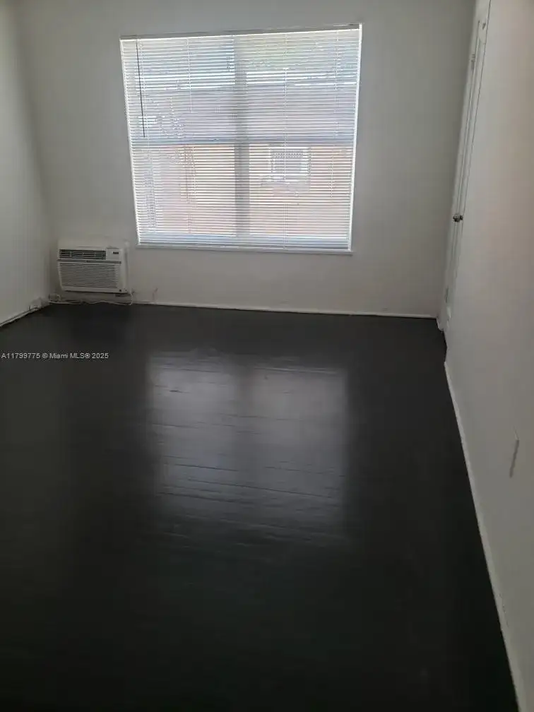 1608 Drexel Avenue # 18, Miami Beach FL 33139 photo 5