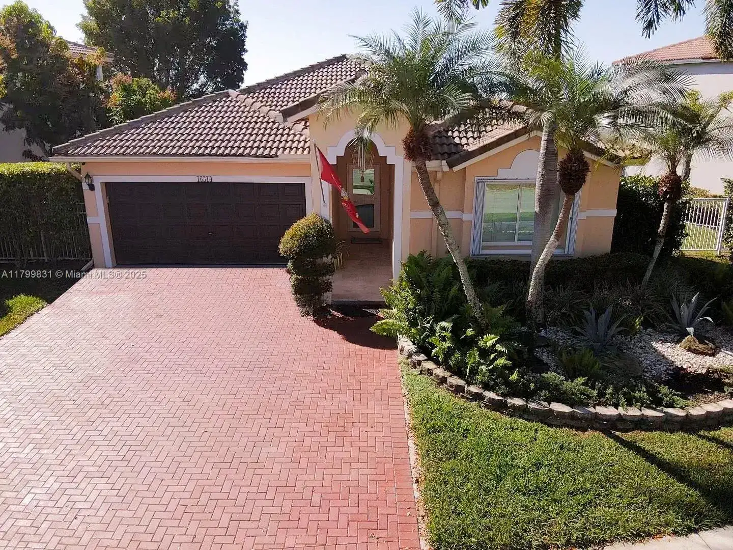 16514 Ruby Lk, Weston FL 33331 photo 2