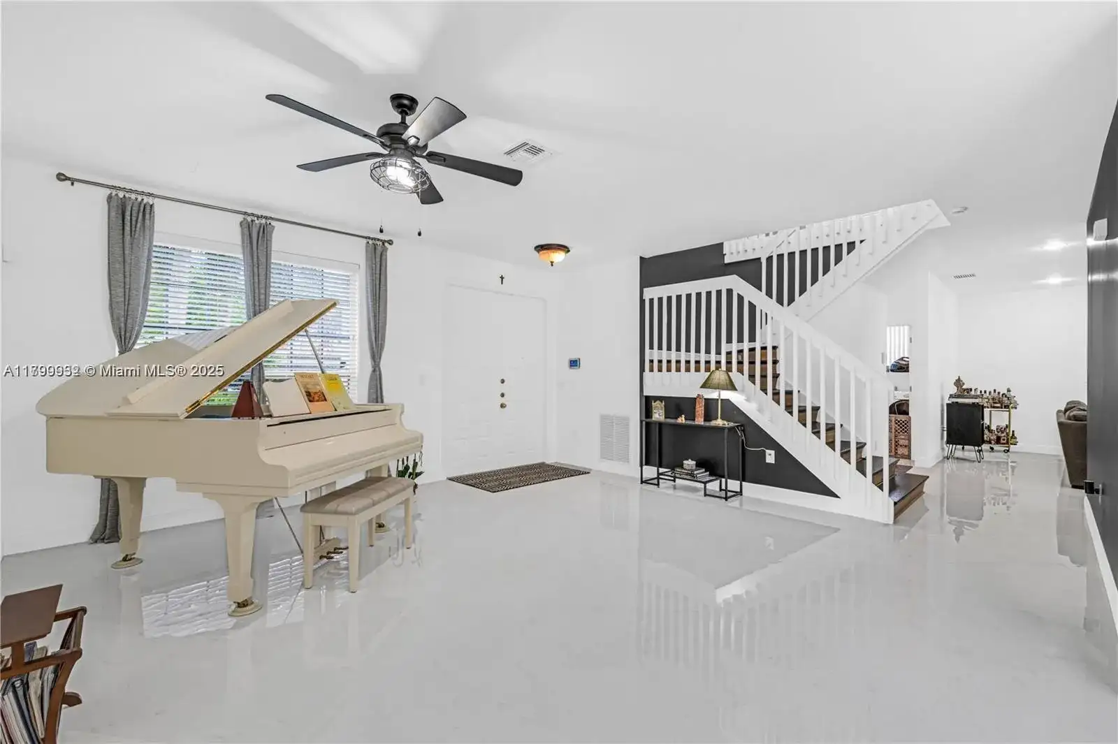 3372 SW 179th Ave, Miramar FL 33029 photo 3