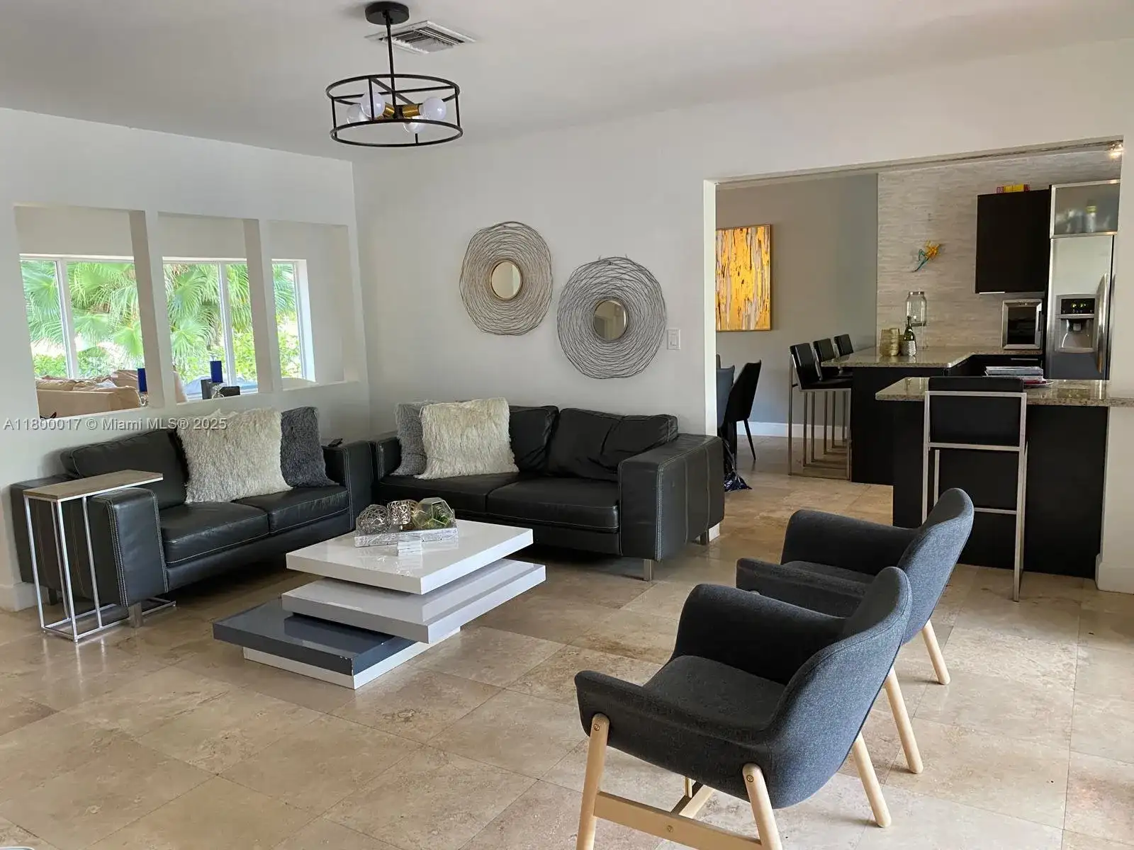 1103 Washington St, Hollywood FL 33019 photo 3