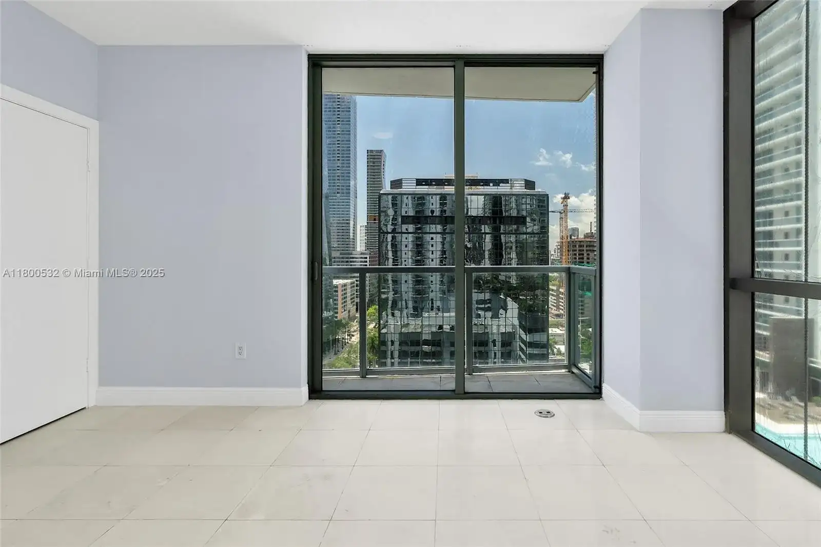 1060 Brickell Ave # 1811, Miami FL 33131 photo 3