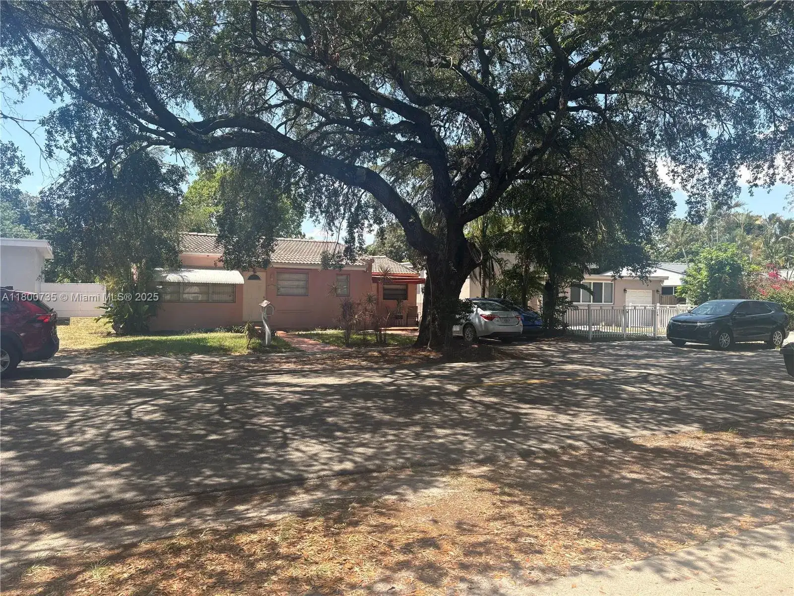 2530 Washington St, Hollywood FL 33020 photo 3
