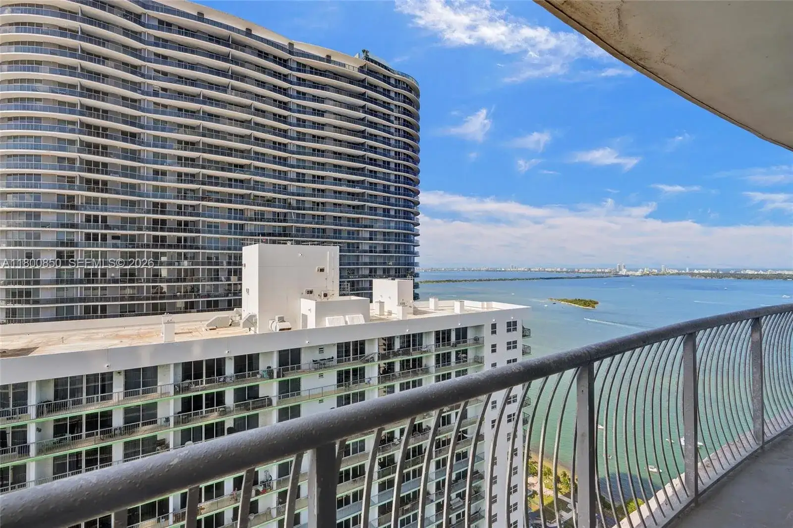 1750 N Bayshore Dr # 4007, Miami FL 33132 photo 3