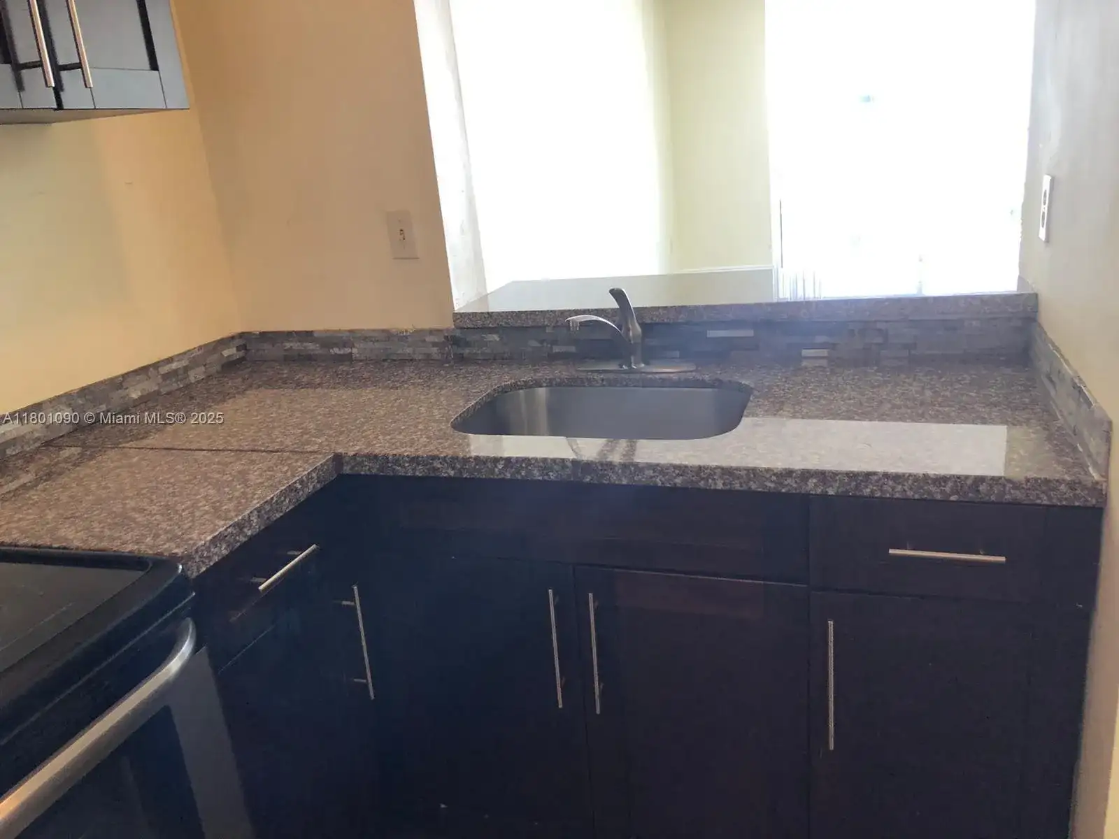 492 NW 165th St Rd # C514, Miami FL 33169 photo 2
