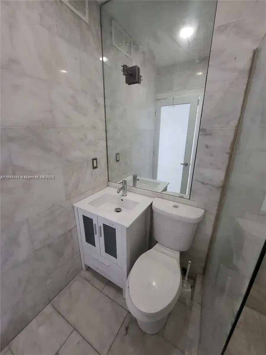 928 Jefferson Ave # 6, Miami Beach FL 33139 photo 4