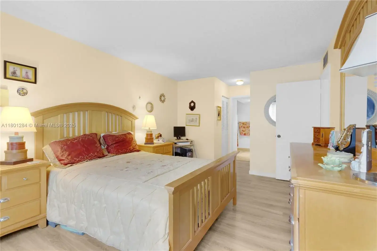 325 NW 72nd Ave # 308, Miami FL 33126 photo 5