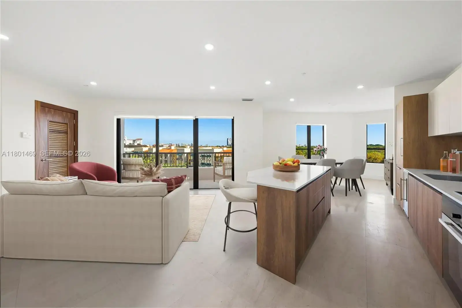 701 Valencia Ave # 403, Coral Gables FL 33134 photo 5