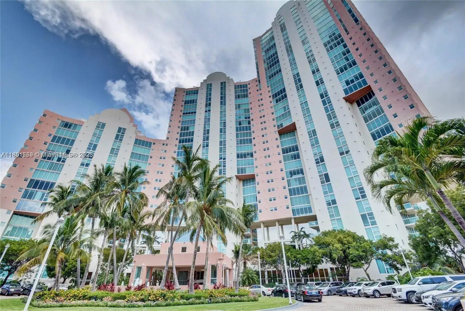3370 Hidden Bay Dr, Aventura FL 33180 photo 5