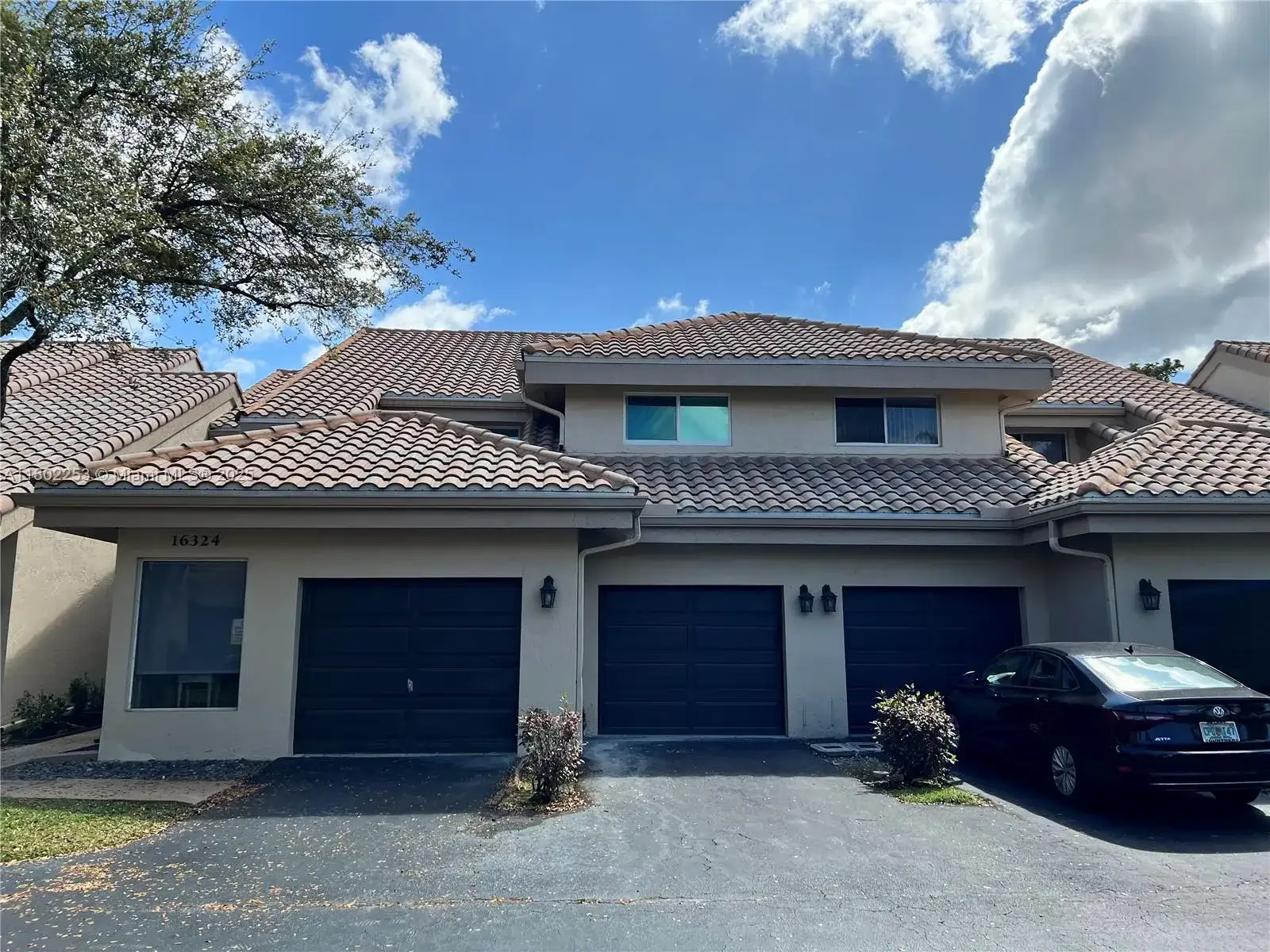 16322 Malibu Dr # 11, Weston FL 33326 photo 2