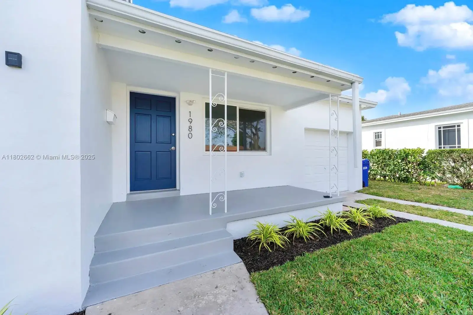 1980 NE 159th St, North Miami Beach FL 33162 photo 3