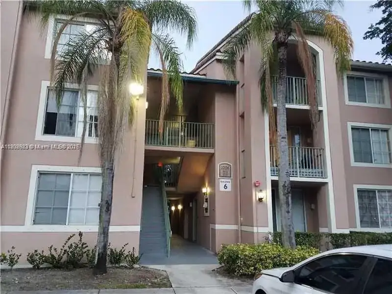 12112 ST ANDREWS PL # 309, Miramar FL 33025 photo 2