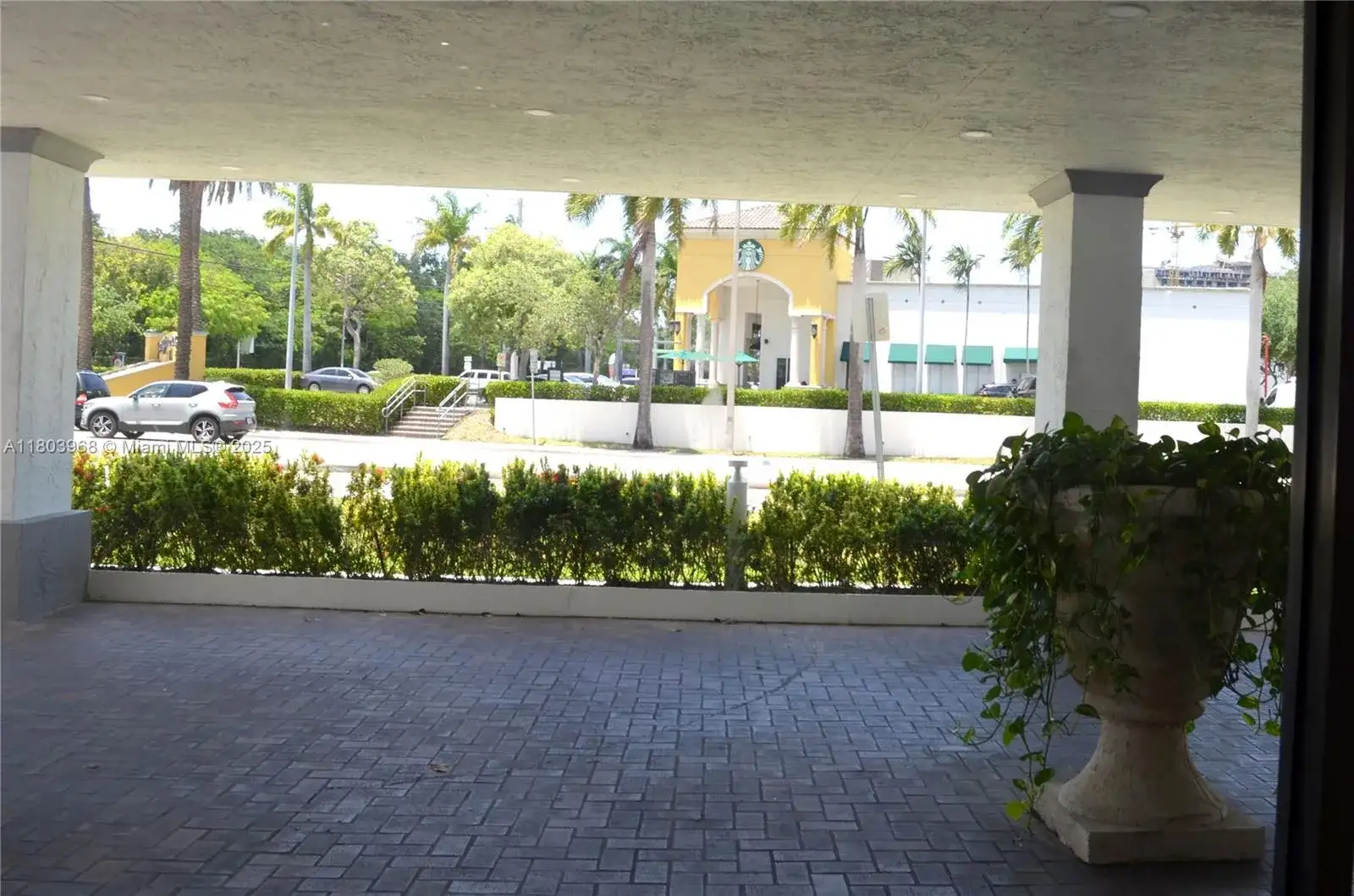 13499 Biscayne Blvd # 702, North Miami FL 33181 photo 2