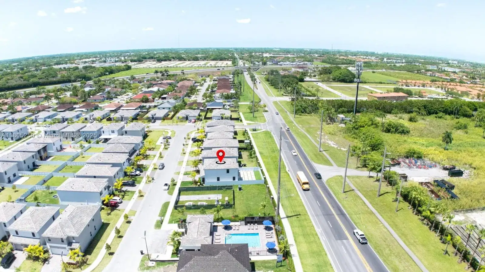 715 SE 17th Ave, Homestead FL 33033 photo 3