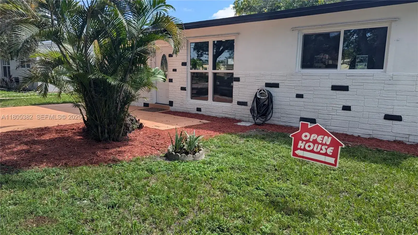 3601 N 72nd Ave, Hollywood FL 33024 photo 3