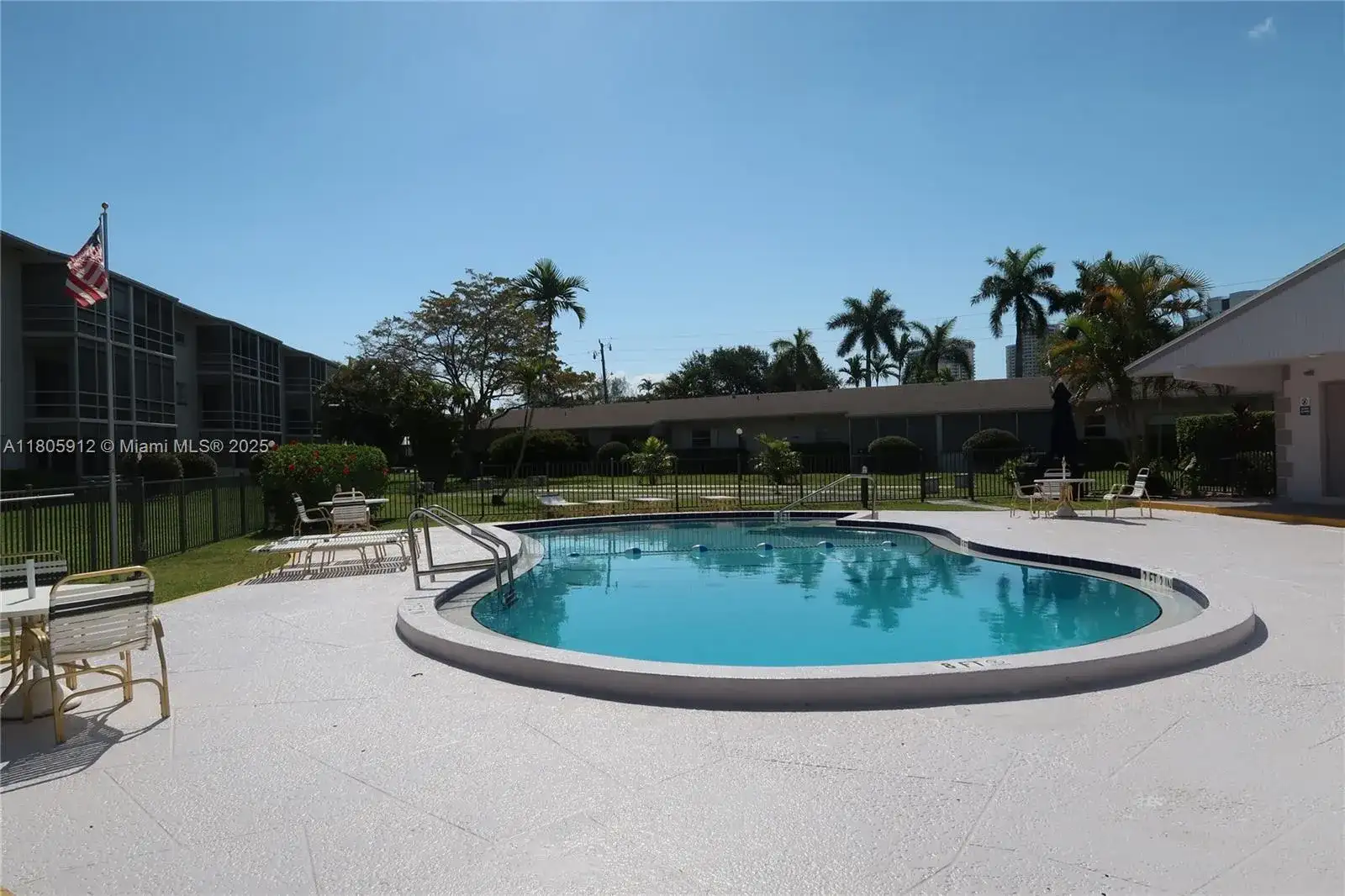 700 Layne Blvd # 112, Hallandale Beach FL 33009 photo 2