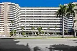 5555 Collins Ave # 14U, Miami Beach FL 33140 photo 2