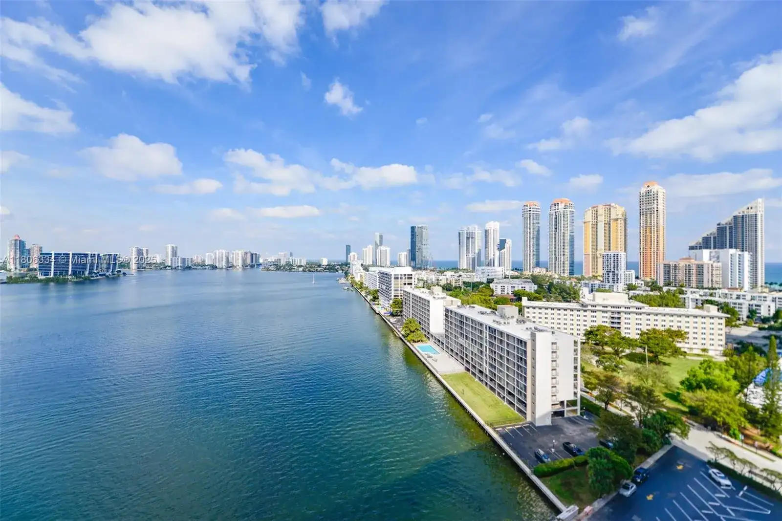 251 174th St # 1902, Sunny Isles Beach FL 33160 photo 2