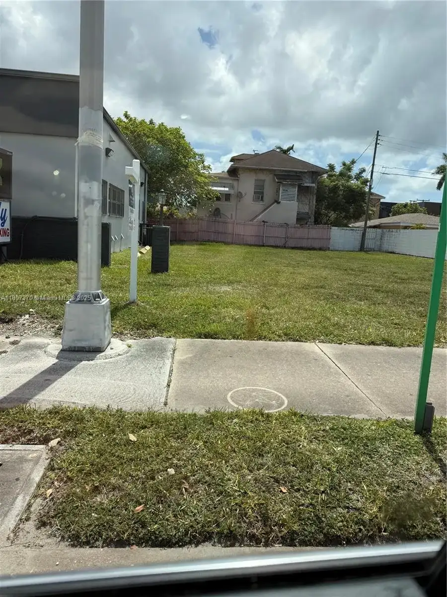 1959 SW 27th Ave, Miami FL 33145 photo 5