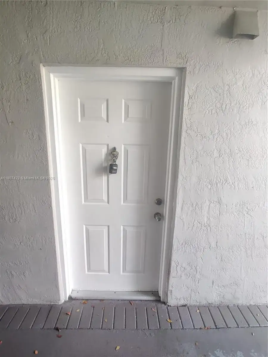 11185 SW 6th St # 103, Pembroke Pines FL 33025 photo 5