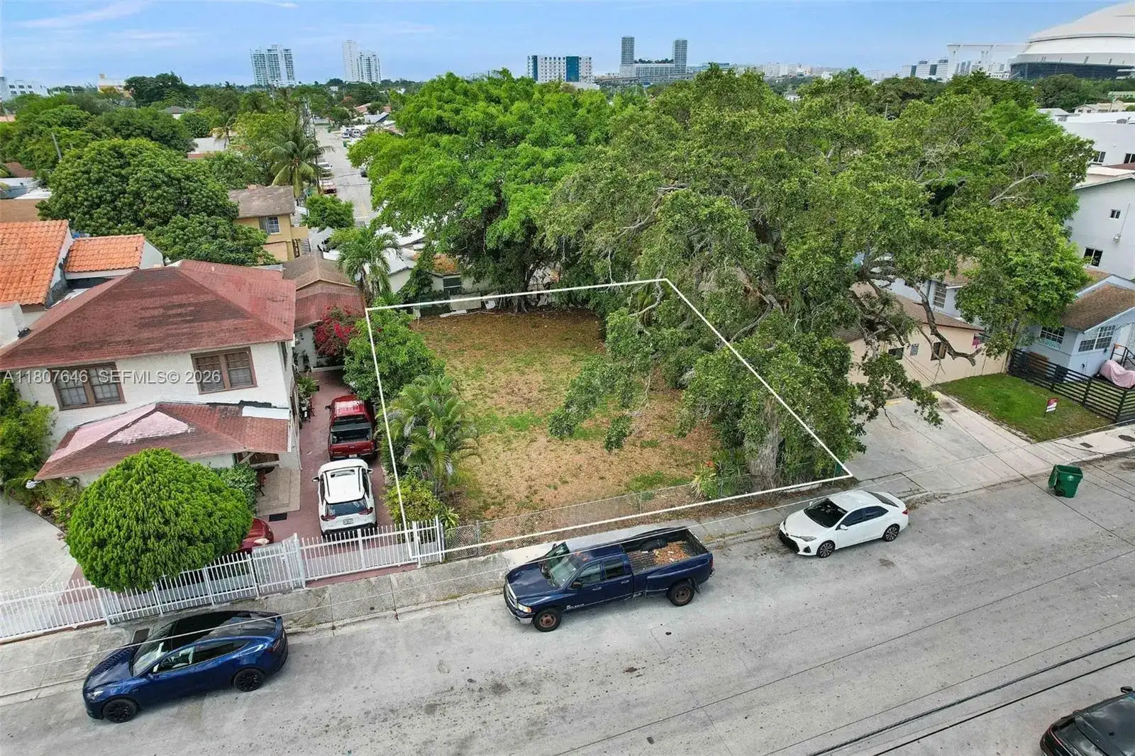 1873 NW Flagler Ter, Miami FL 33125 photo 2