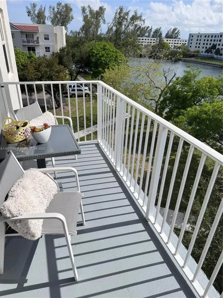8260 SW 210th St # 310, Cutler Bay FL 33189 photo 3