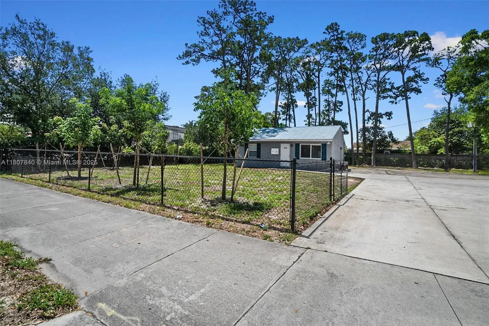 4736 Lake Worth Rd, Green Acres FL 33463 photo 3