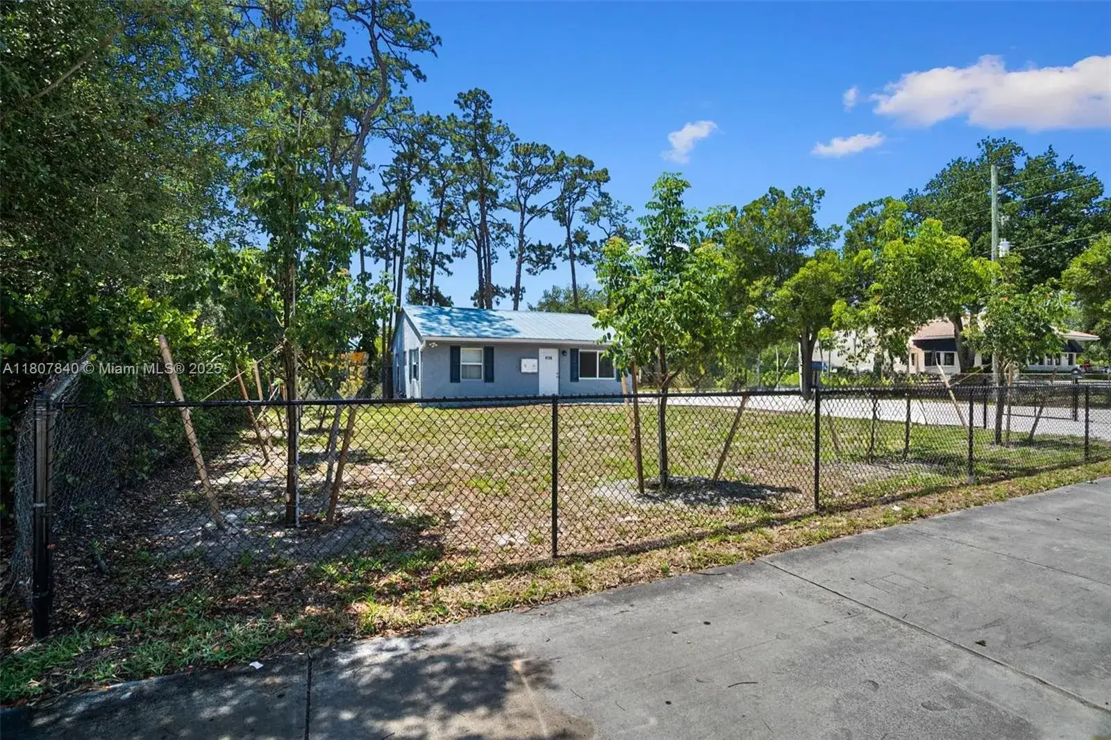 4736 Lake Worth Rd, Green Acres FL 33463 photo 4