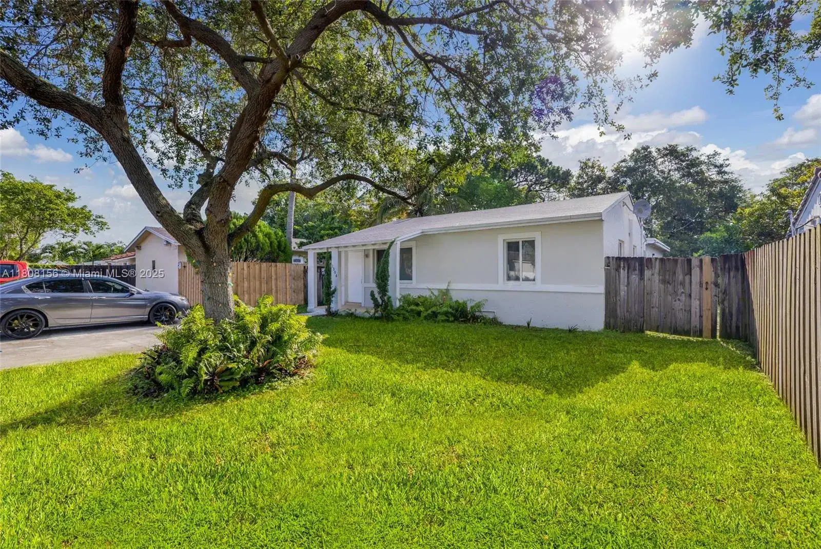 1304 NW 6th Ave, Fort Lauderdale FL 33311 photo 4