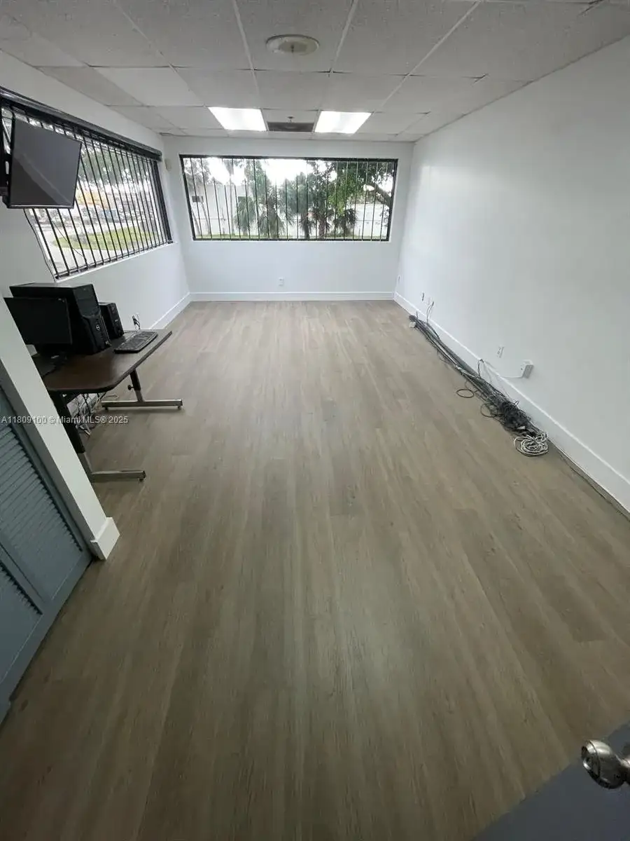 9387 NW 13th St # 7, Doral FL 33172 photo 4
