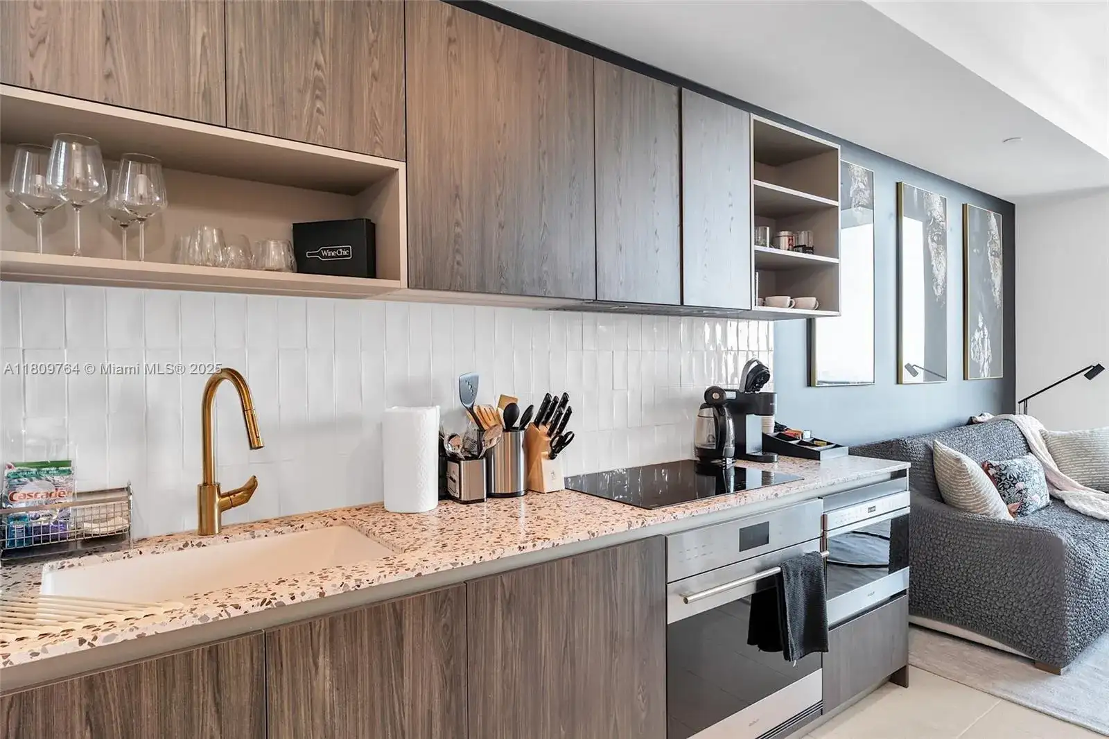601 NE 1st Ave # 4907, Miami FL 33132 photo 3