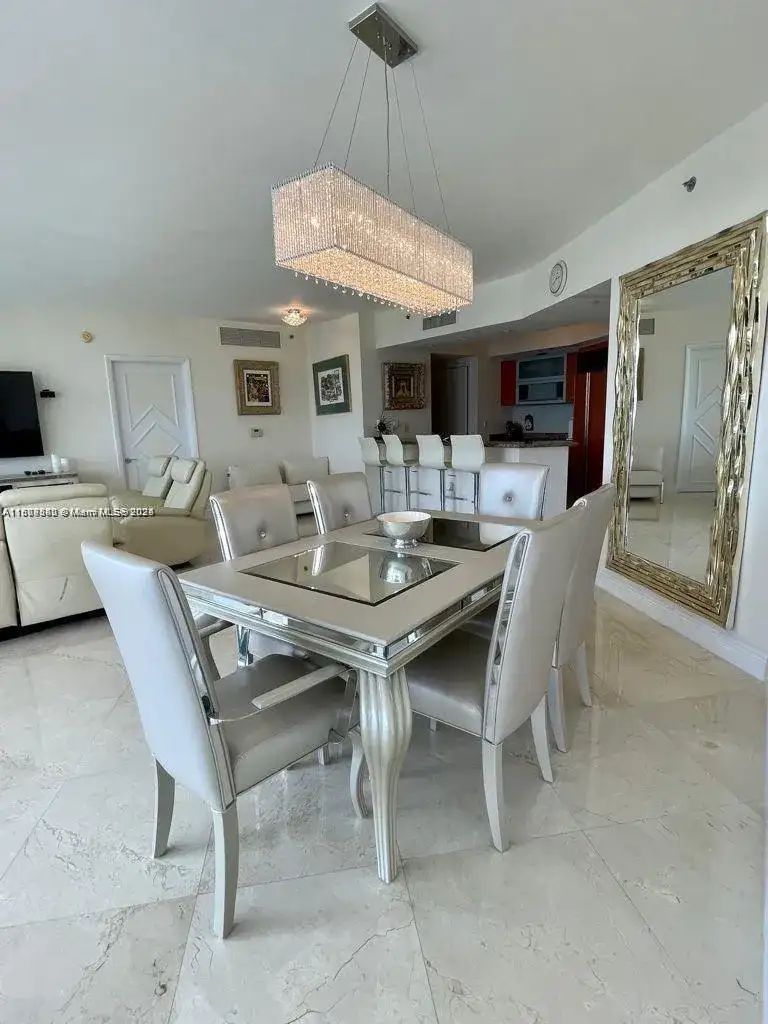 400 Alton Rd # 808, Miami Beach FL 33139 photo 4