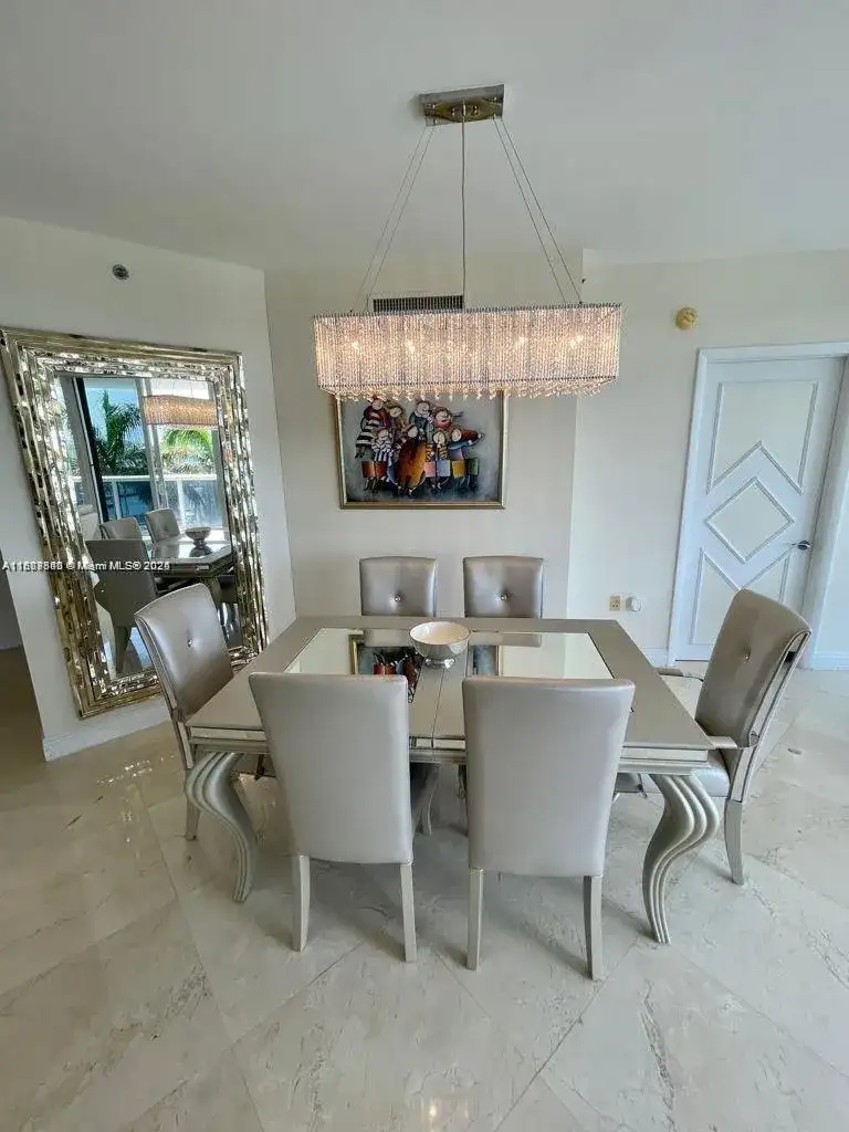 400 Alton Rd # 808, Miami Beach FL 33139 photo 5