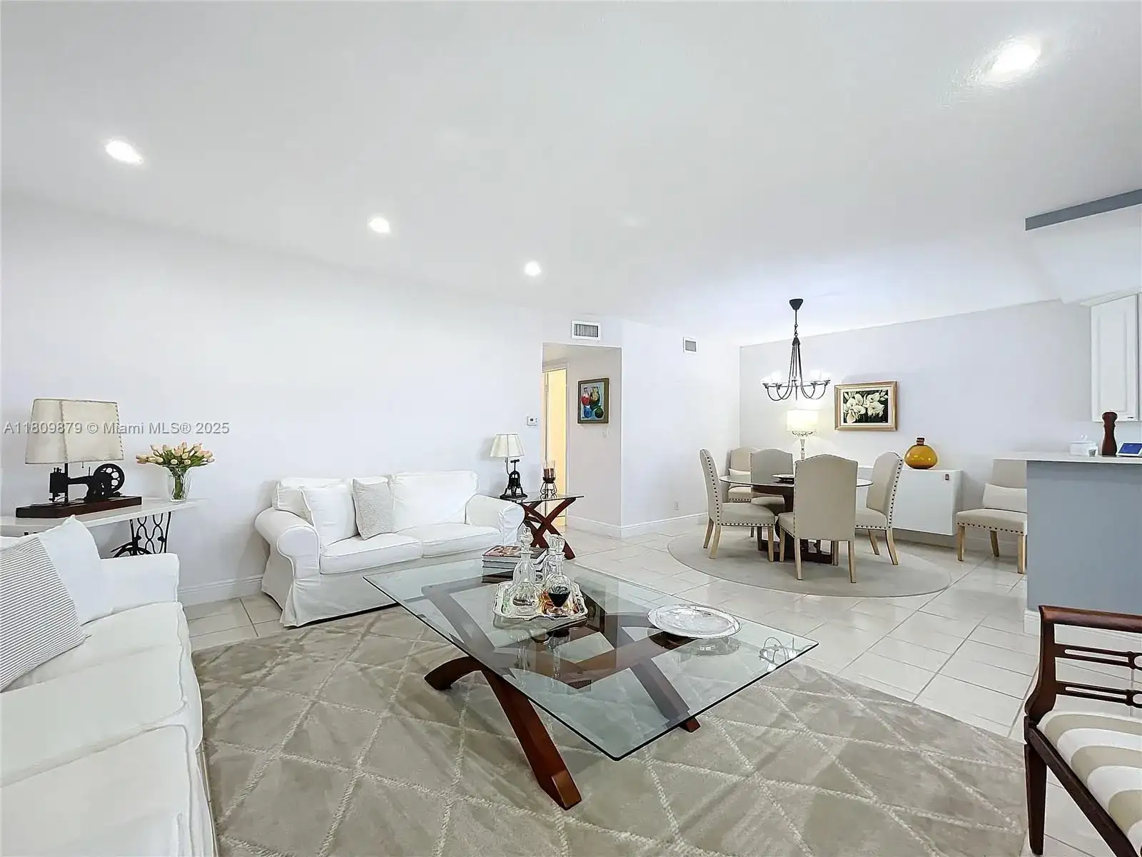 708 SE 7th Ave # 14, Pompano Beach FL 33060 photo 3