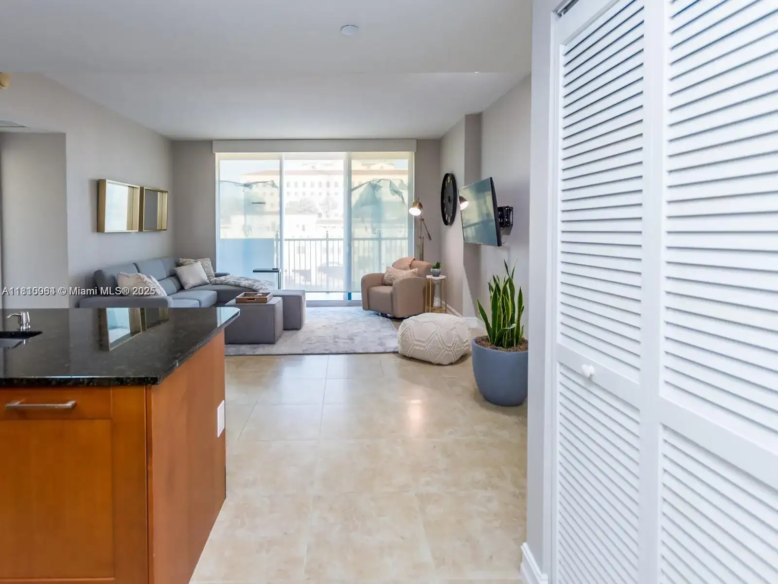 4100 Salzedo St # 618, Coral Gables FL 33146 photo 3