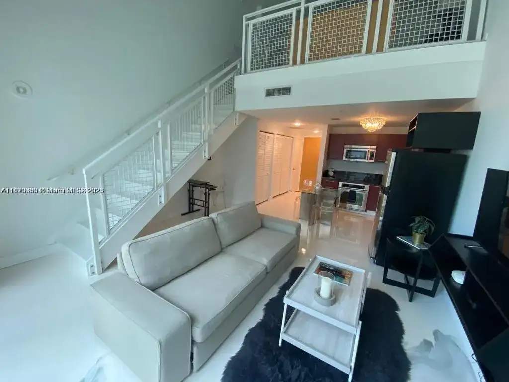 244 Biscayne Blvd # 643, Miami FL 33132 photo 4