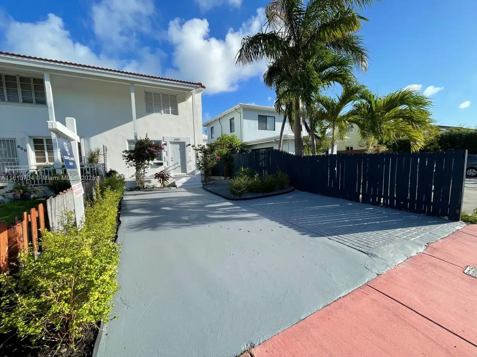 660 86th St, Miami Beach FL 33141 photo 2