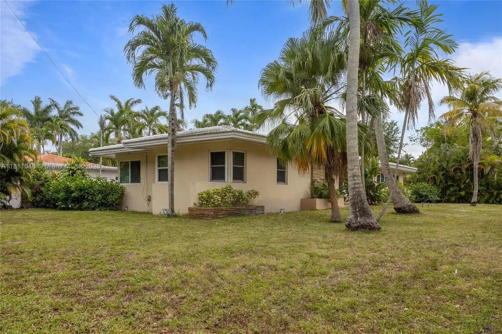 790 NE 119th St, Biscayne Park FL 33161 photo 5
