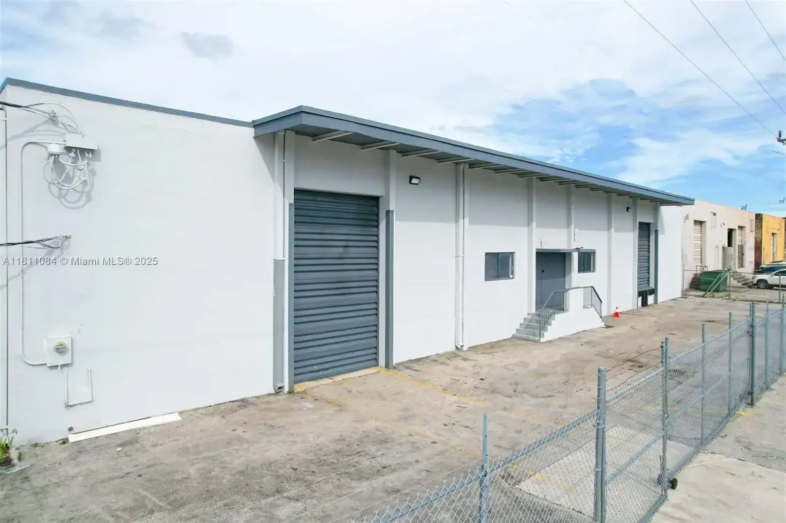 507 W 17th St, Hialeah FL 33010 photo 3