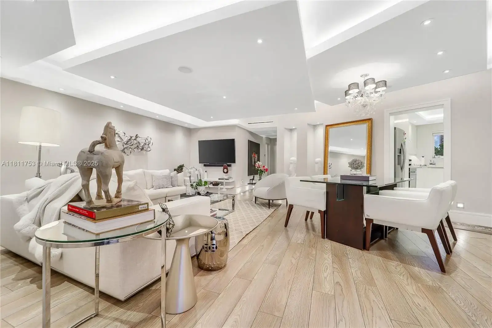 10190 Collins Ave # 204, Bal Harbour FL 33154 photo 4