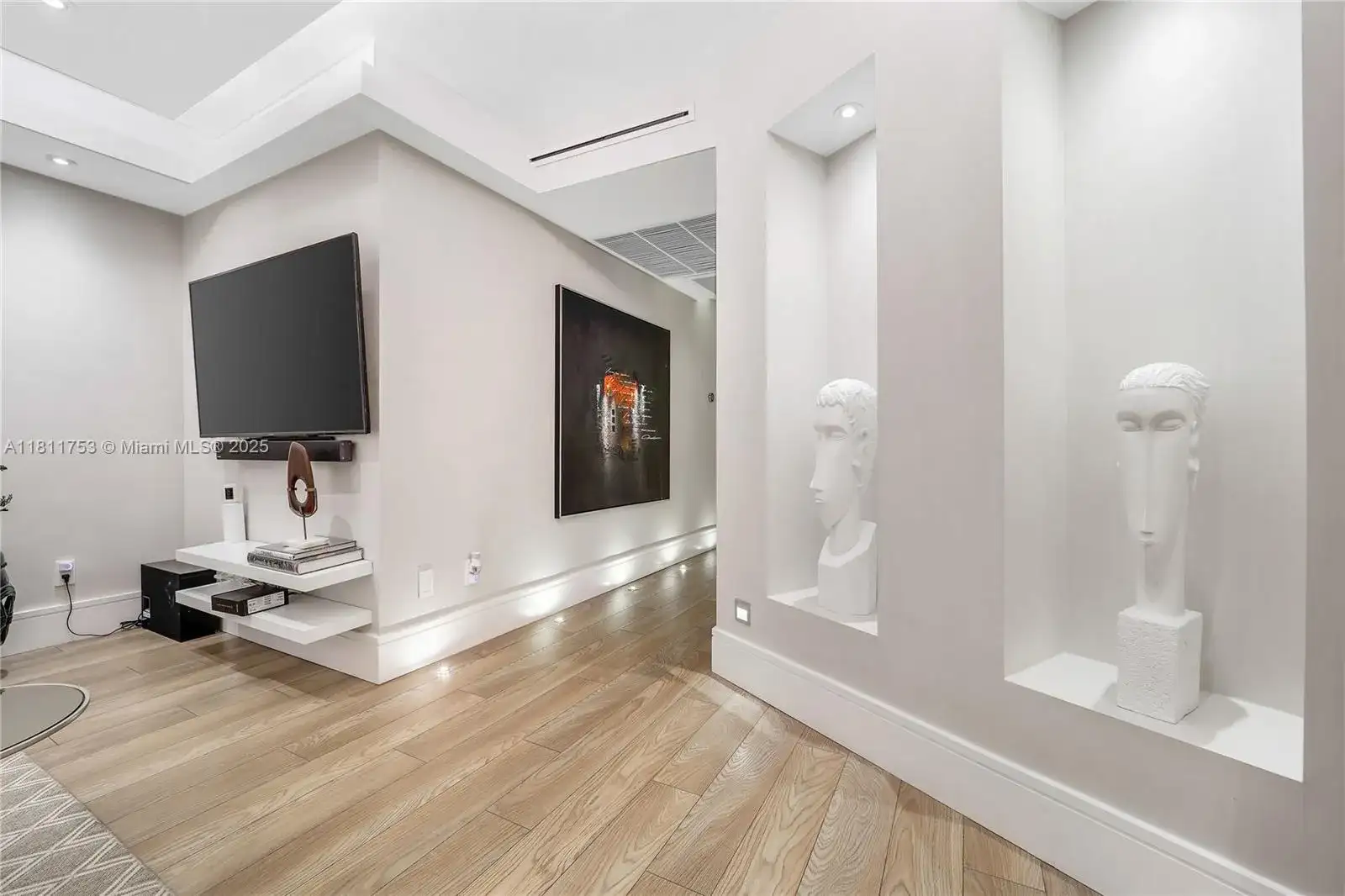 10190 Collins Ave # 204, Bal Harbour FL 33154 photo 5