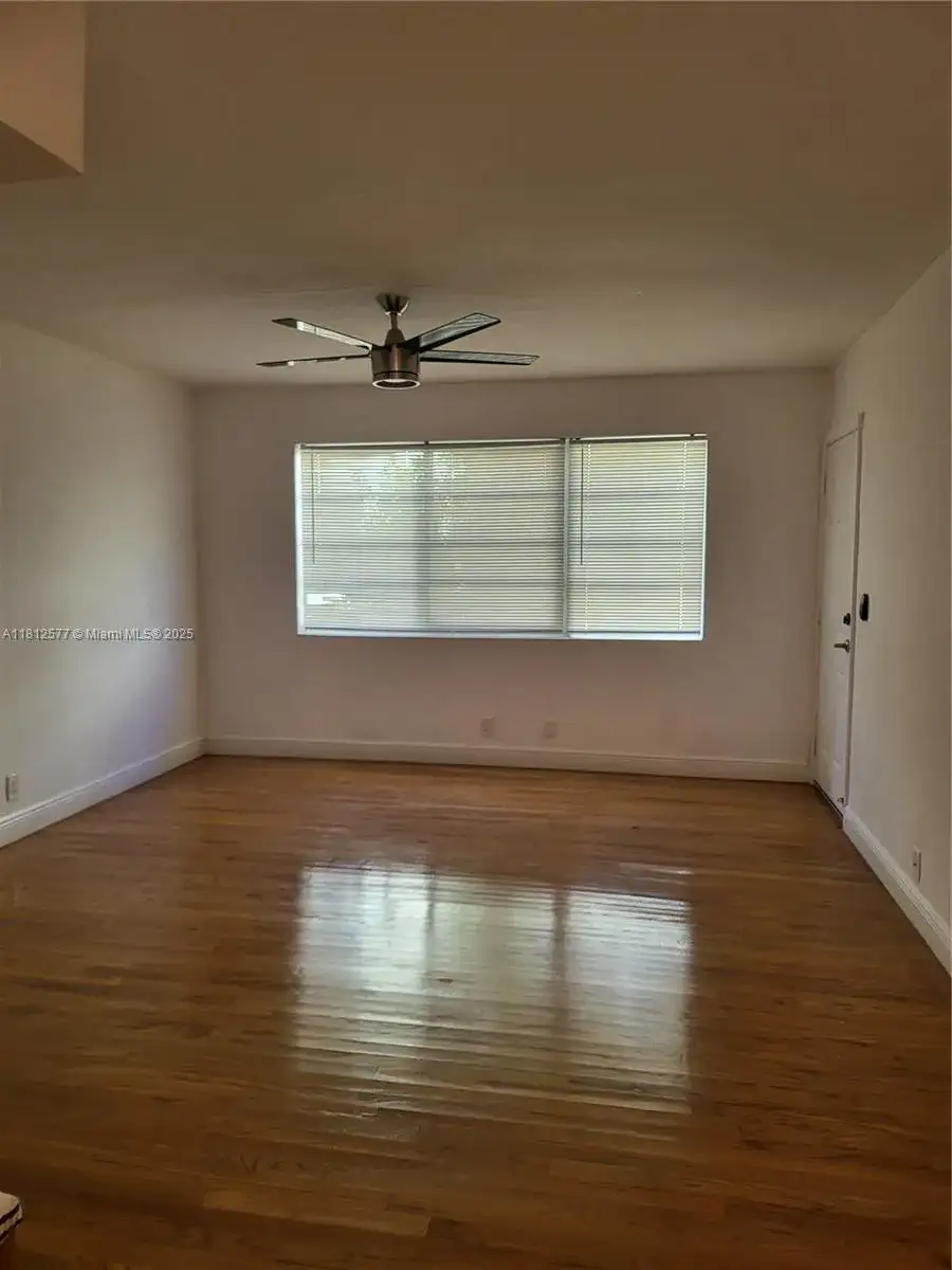 340 84th St # 2, Miami Beach FL 33141 photo 2