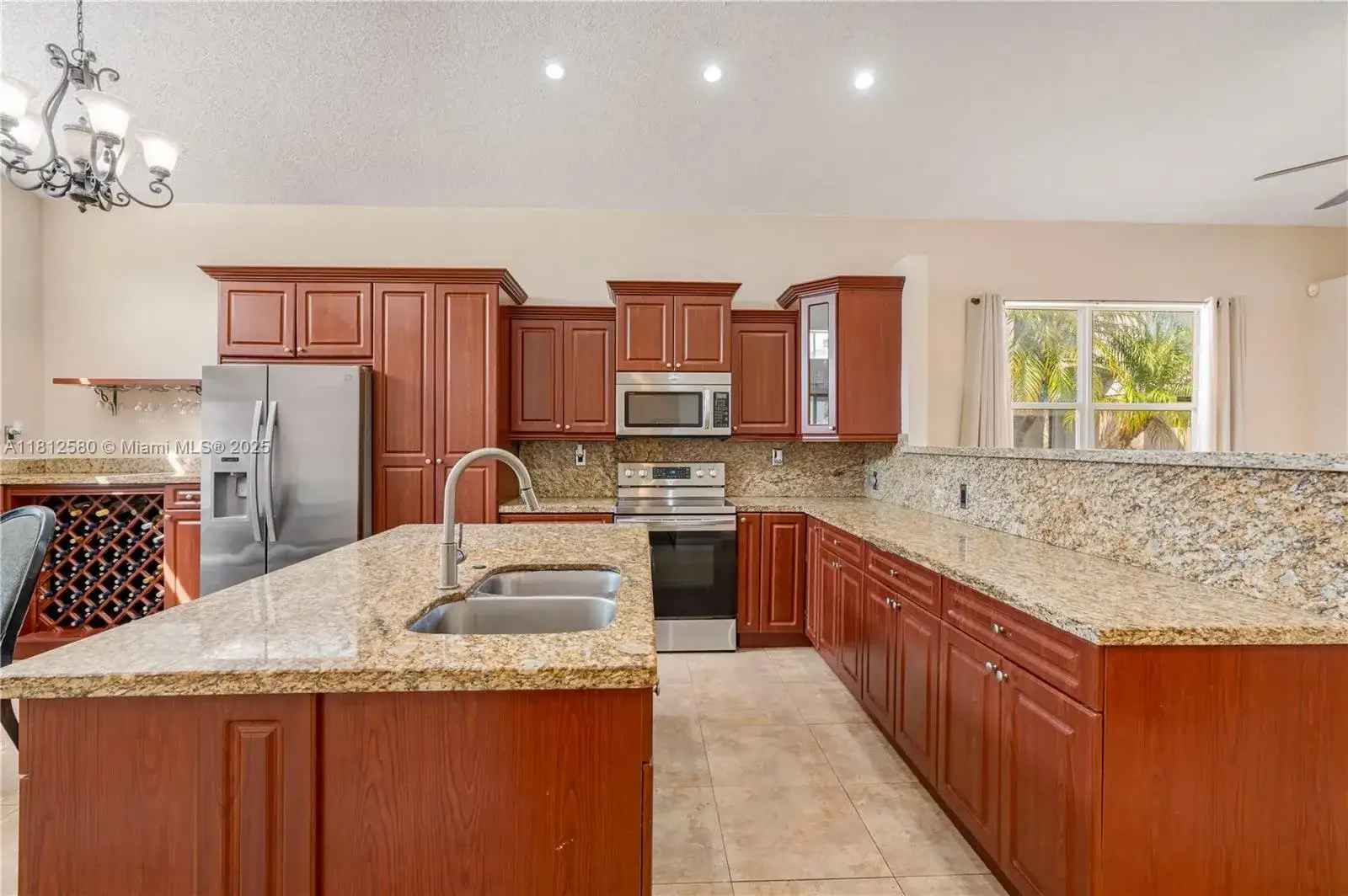 17368 SW 22nd Ct, Miramar FL 33029 photo 4