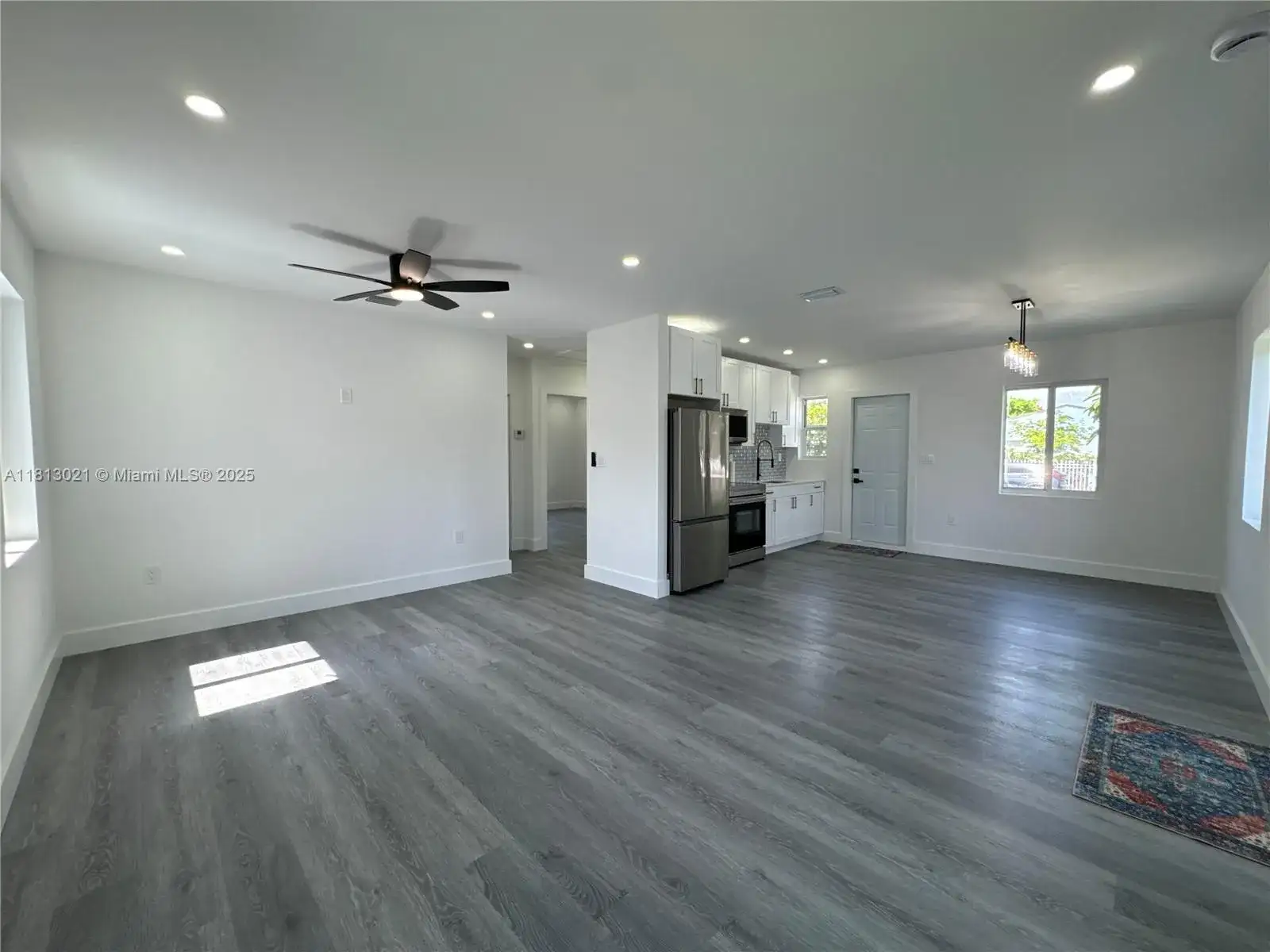 5450 SW 6th St, Miami FL 33134 photo 2