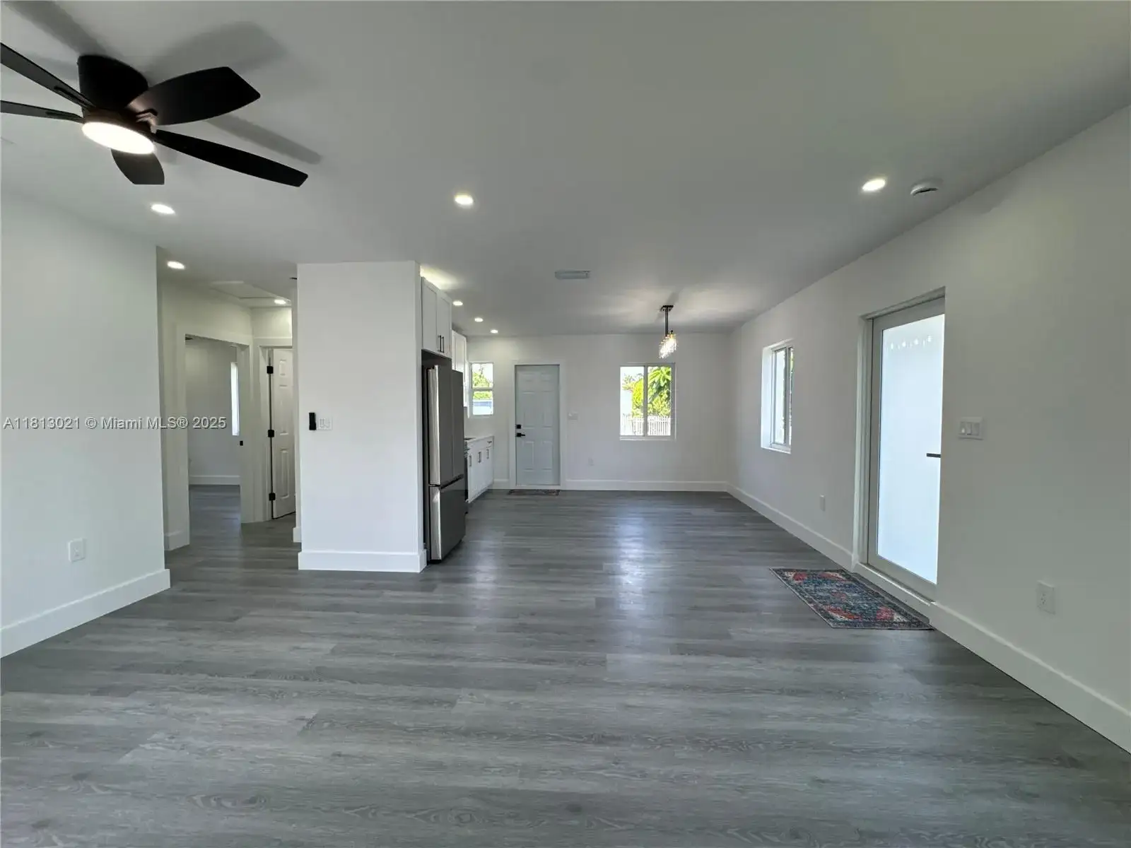5450 SW 6th St, Miami FL 33134 photo 3