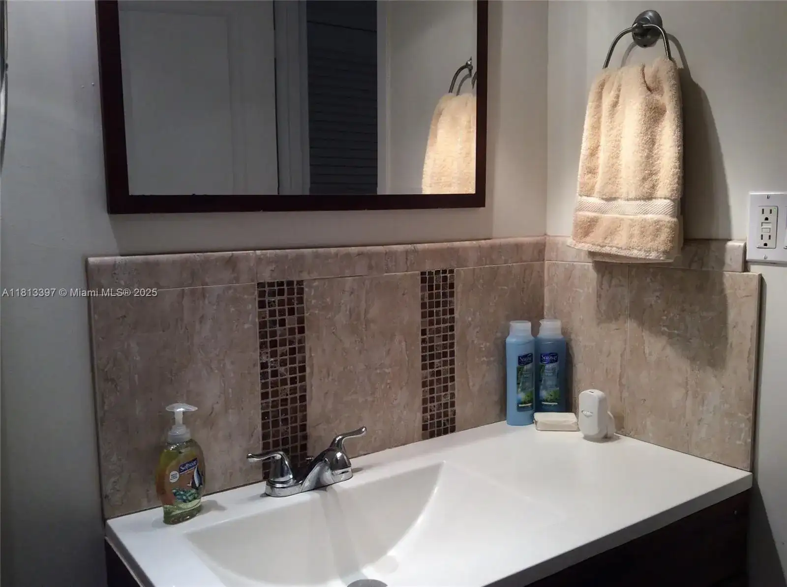 100 Lincoln Rd # 1214, Miami Beach FL 33139 photo 5
