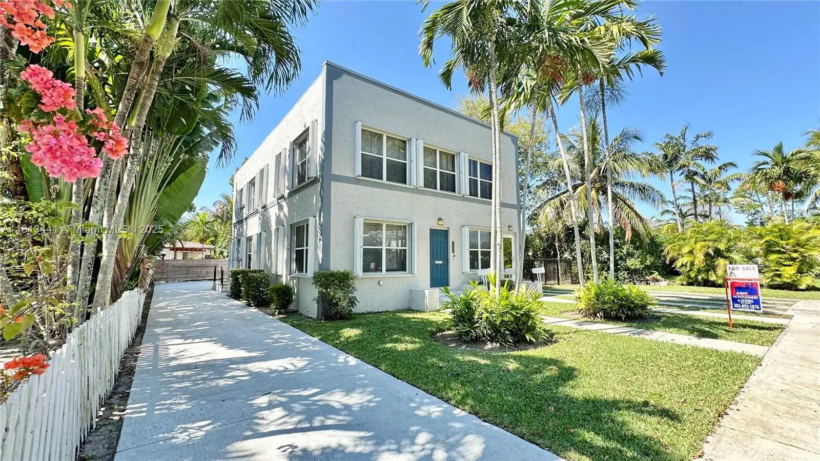 10538 NE 4th Ave, Miami Shores FL 33138 photo 2