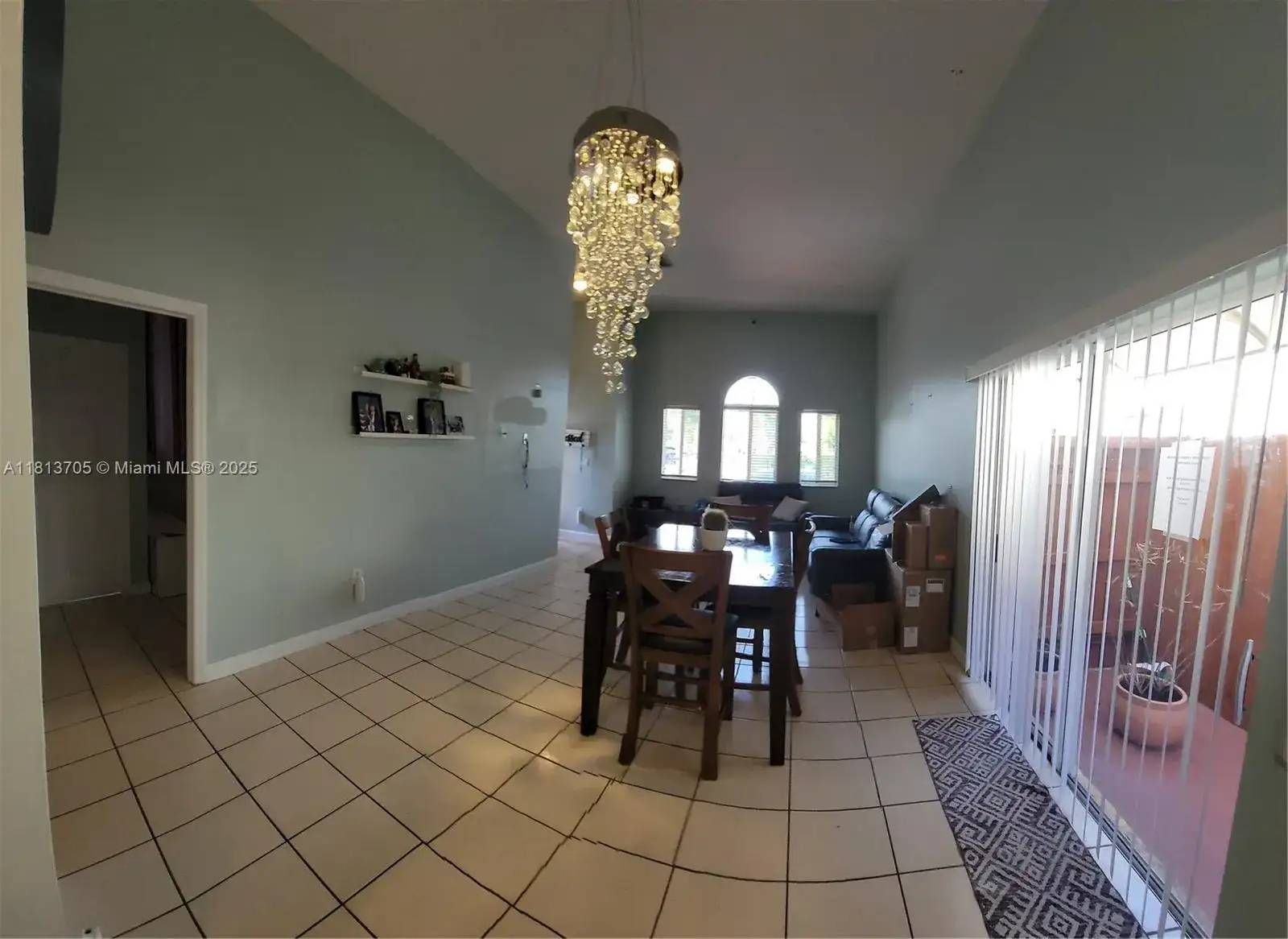 2501 NE 41st Ter, Homestead FL 33033 photo 3