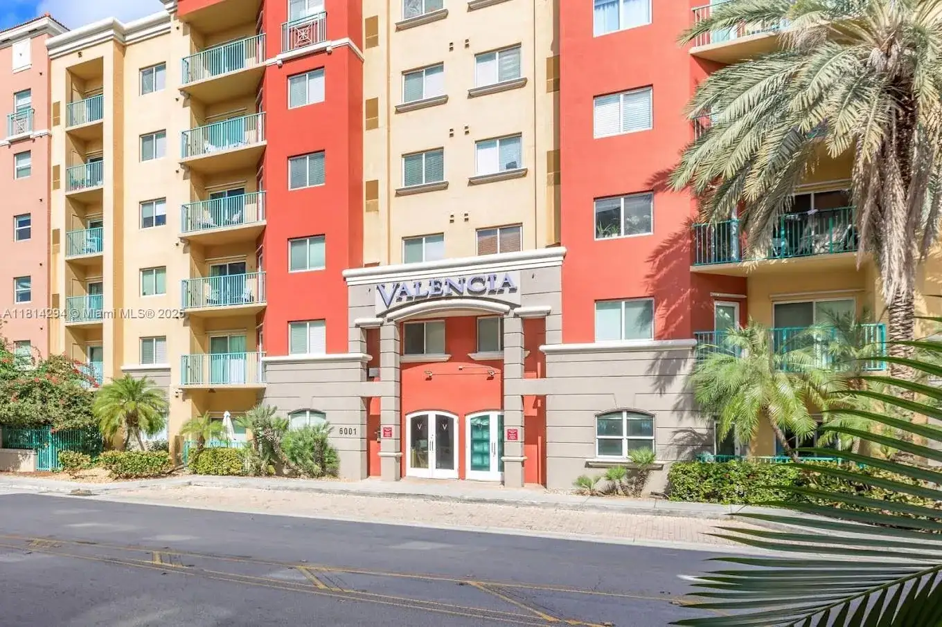 6001 SW 70th St # 252, South Miami FL 33143 photo 2