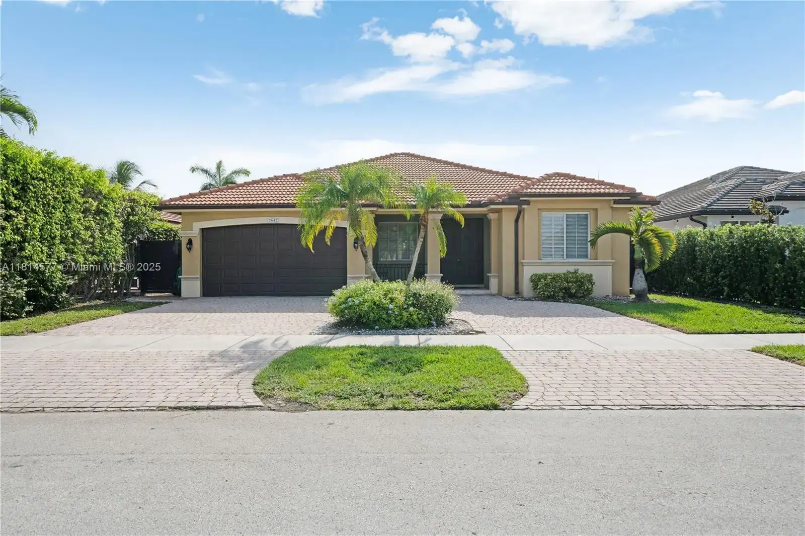 2642 SW 143rd Ave, Miami FL 33175 photo 2