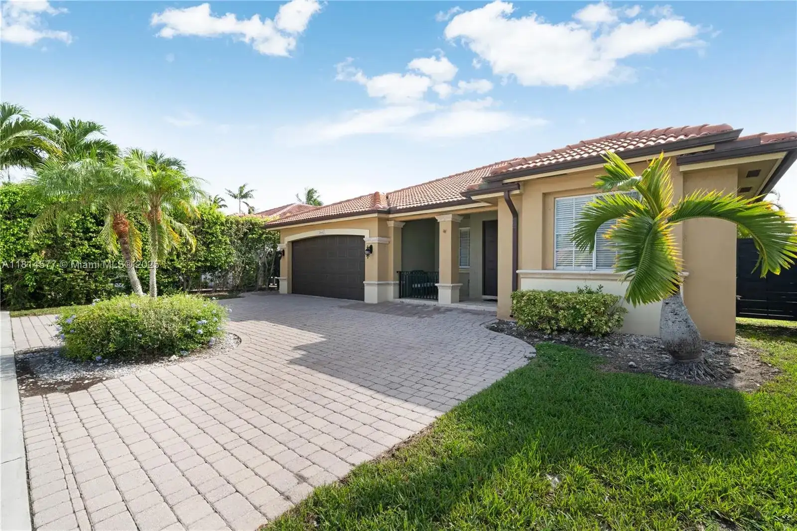 2642 SW 143rd Ave, Miami FL 33175 photo 4